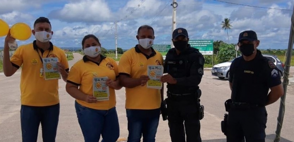 Conselho Tutelar mobilizando sobre a Campanha Faça Bonito.