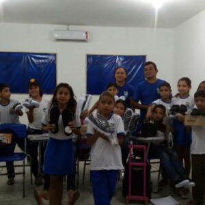 Entrega do fardamento escolar – Escola Municipal Paulino Francisco de Souza