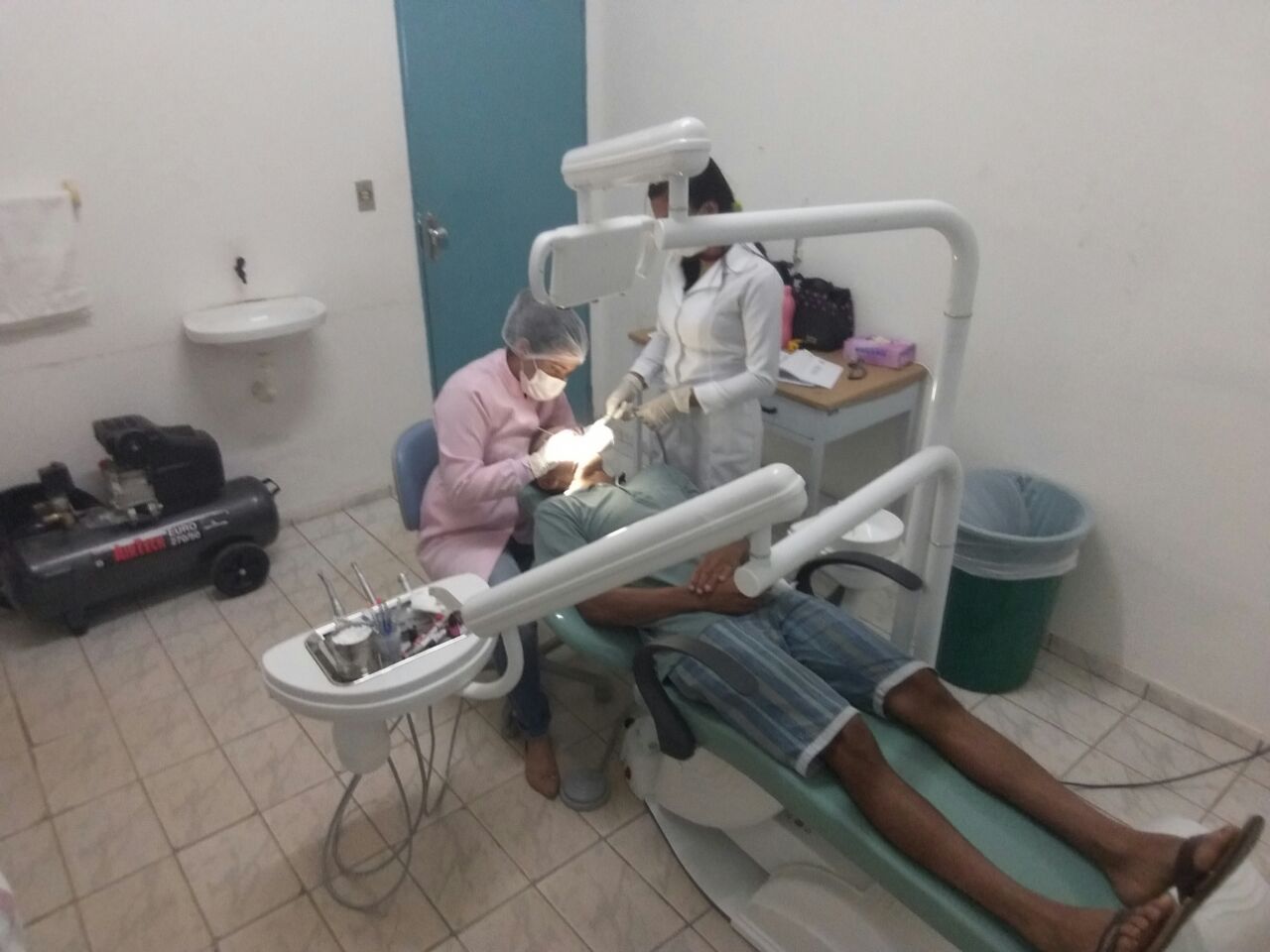 Aquisição de cadeira odontológica para equipar as unidades básicas de saúde