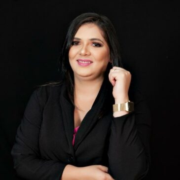 Controladora Municipal Raquel Meireles da Costa
