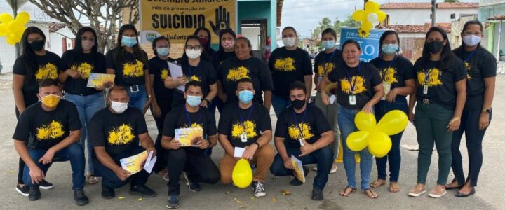 Setembro Amarelo: órgãos municipais realizam ‘planfetaços’ e ‘adesivaços’ nas ruas da cidade