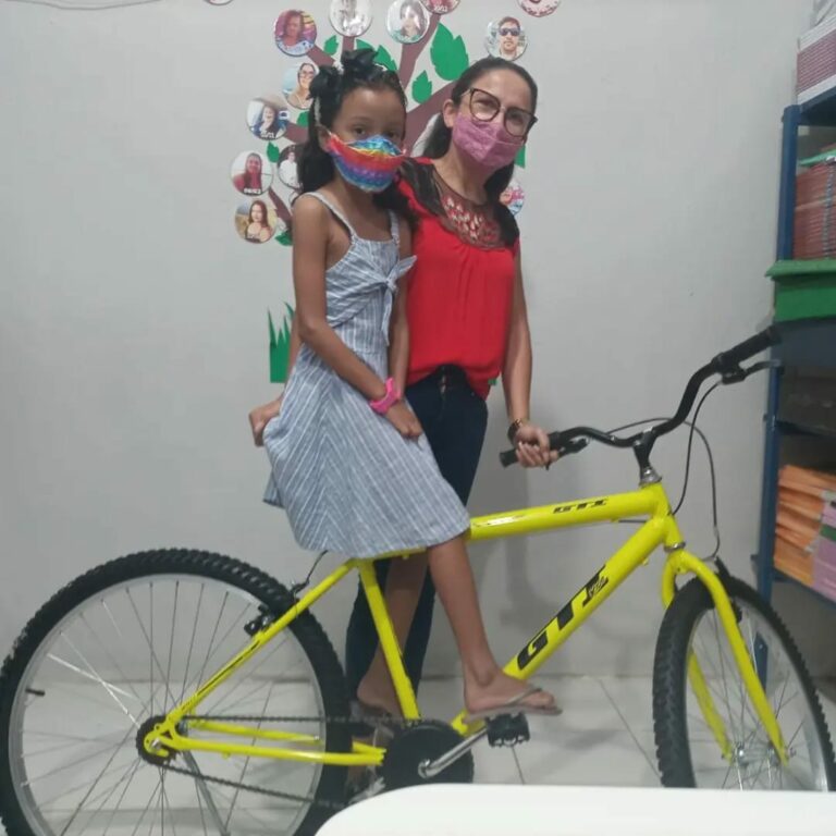 Secretaria de Educação realiza sorteios de bicicletas nas Escolas Municipais — foto 3