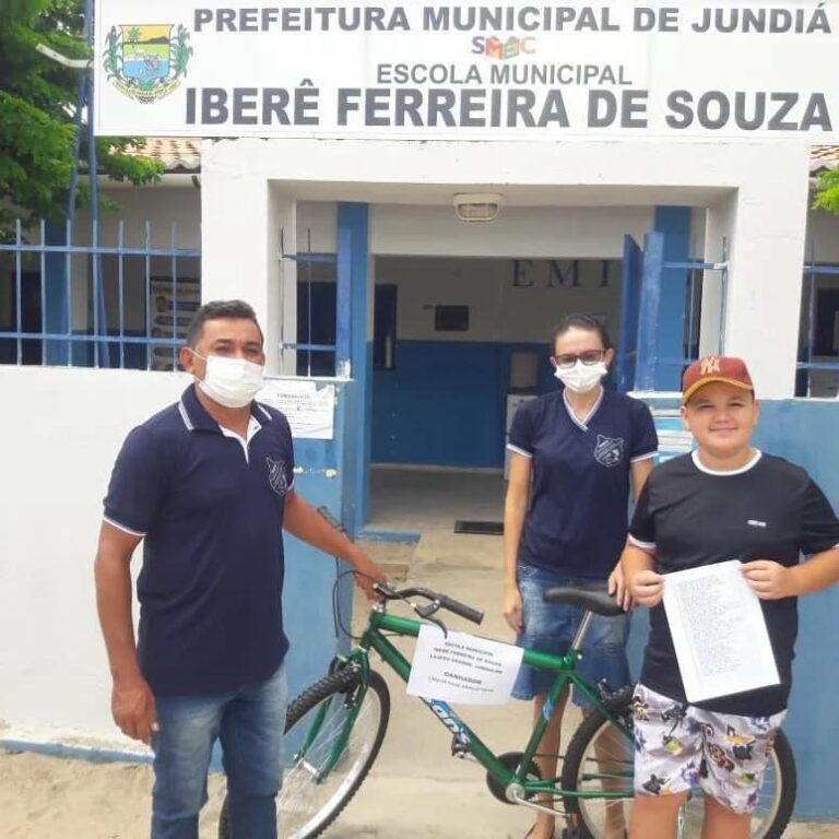 Secretaria de Educação realiza sorteios de bicicletas nas Escolas Municipais — foto 8