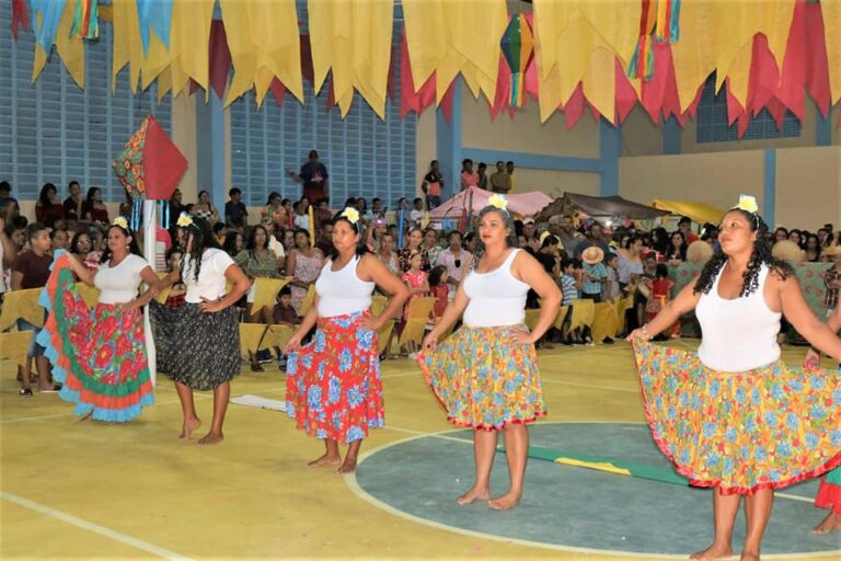 Prefeitura realiza festa de São João — foto 42