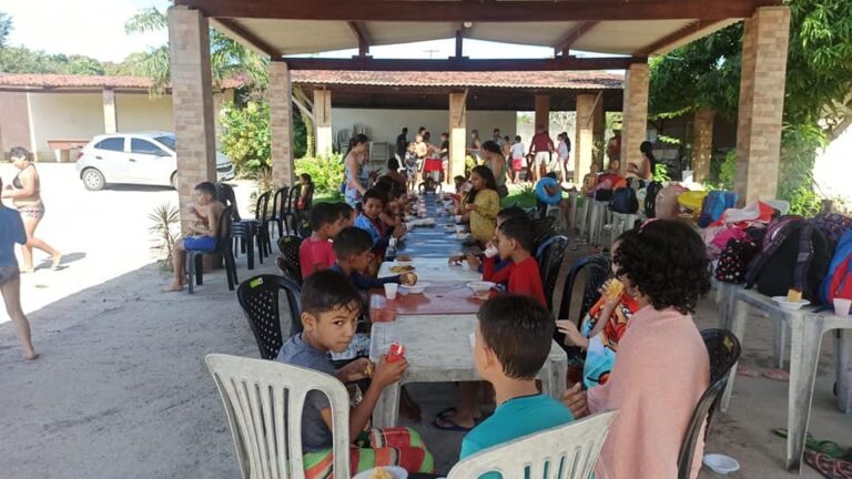 Pool Party em comemoração ao dia do Estudante da Escola Menino Jesus — foto 1
