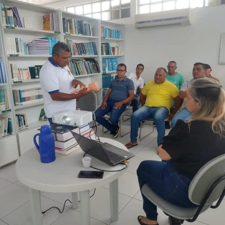 Prefeitura realiza capacitação de primeiros socorros para os motoristas Municipal — foto 4