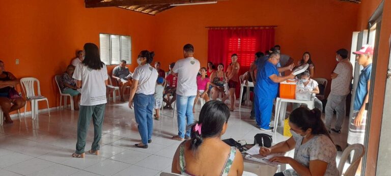Secretaria realiza ação de saúde na comunidade de Caeiras — foto 7