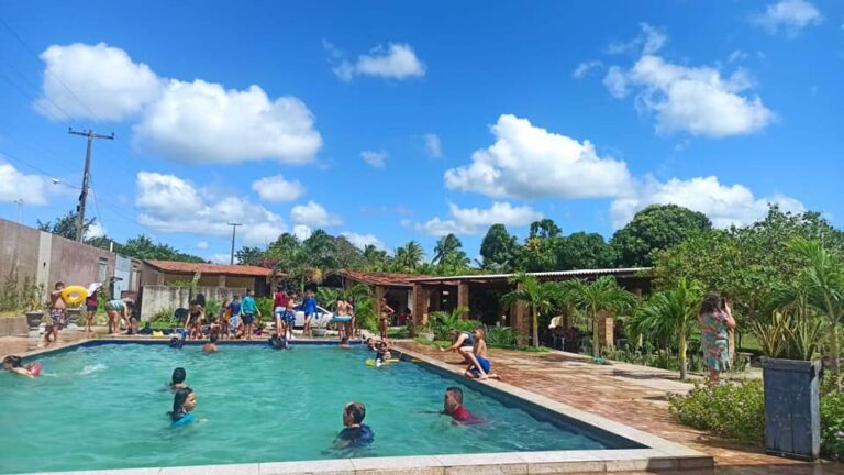 Pool Party em comemoração ao dia do Estudante da Escola Menino Jesus — foto 15