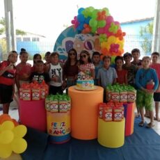Festa das crianças: Escola Municipal Iberê Ferreira de Souza