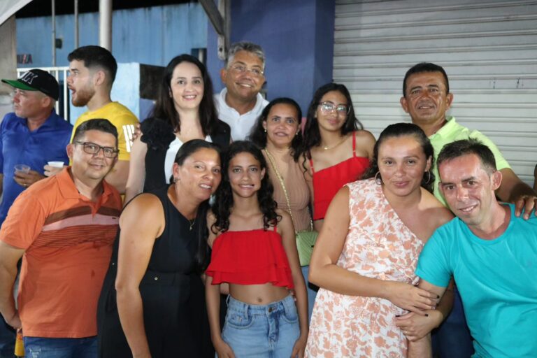 Multidão participa da festa em comemoração aos 27 anos de Emancipação Política de Jundiá — foto 7