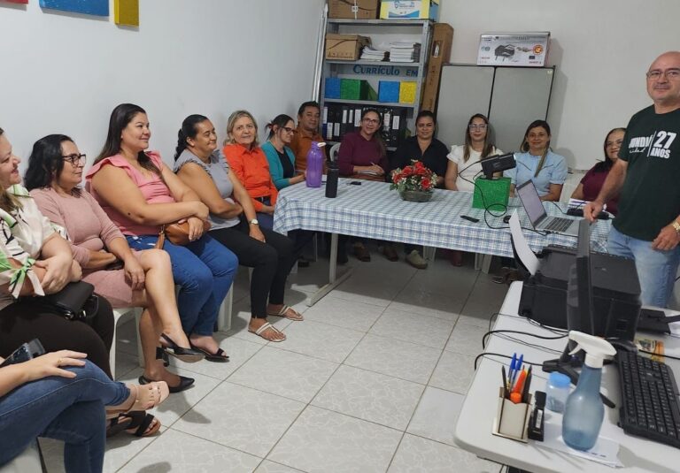 Equipe Técnica da Secretaria de Educação se reuniu com os gestores municipais — foto 3