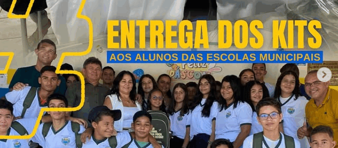 Alunos da rede municipal recebem kit escolar